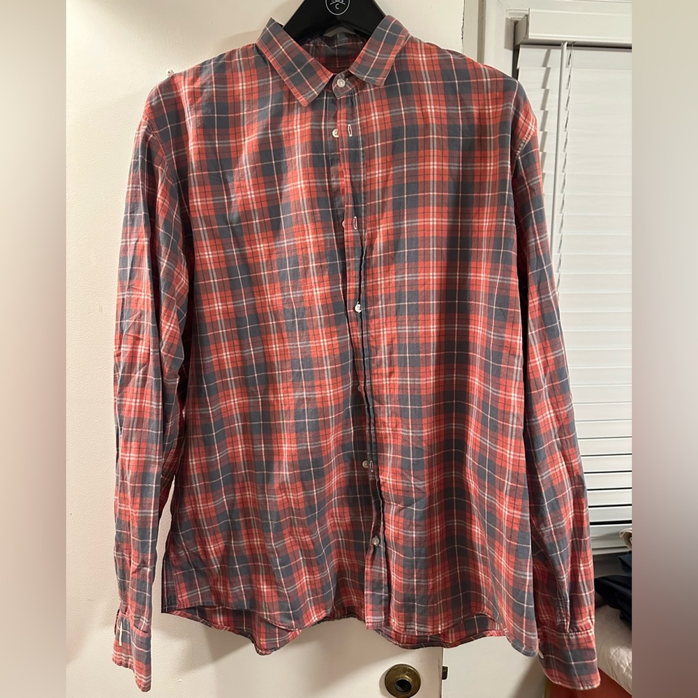 Frank & Eileen Plaid Button-Down Shirt